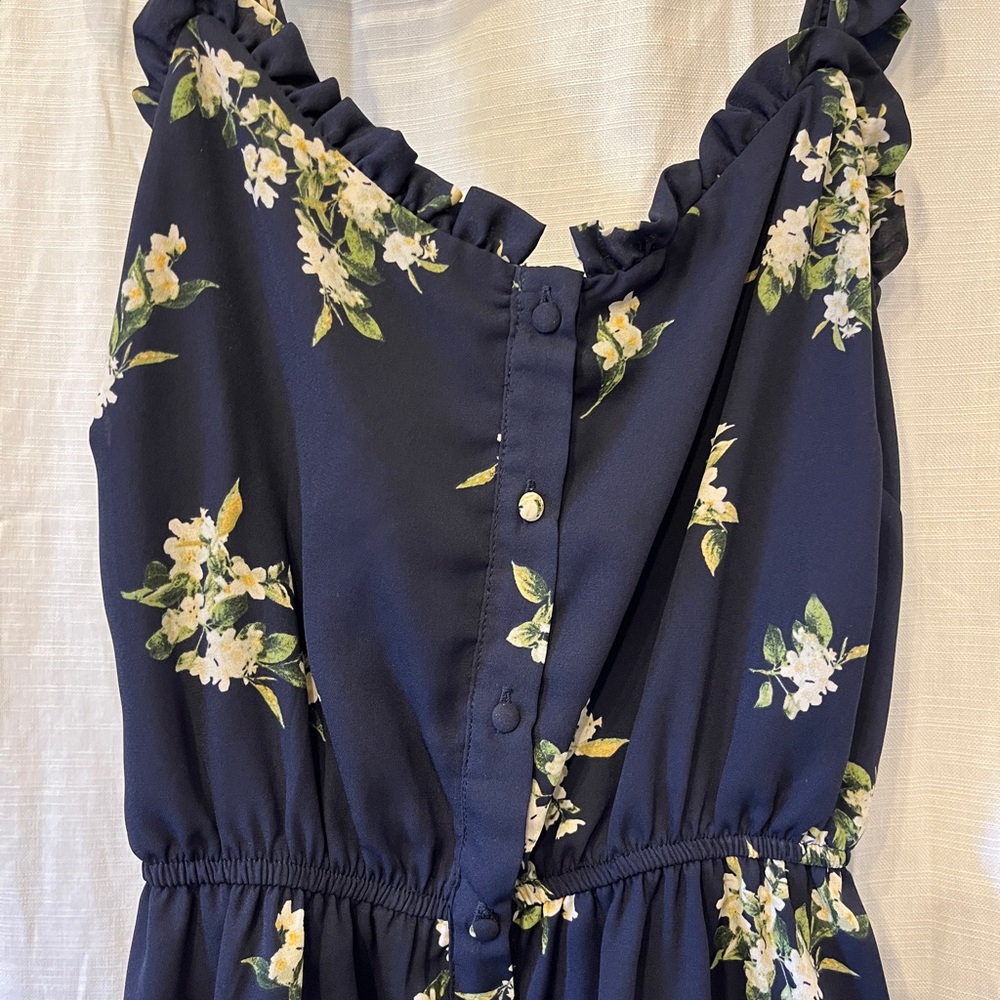 Spring Navy floral sundress with ruffle sleeves - Picture 9 of 9